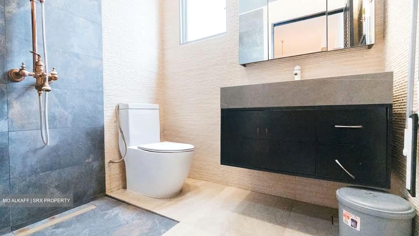 Peakview Estate (D16), Semi-Detached #553787361